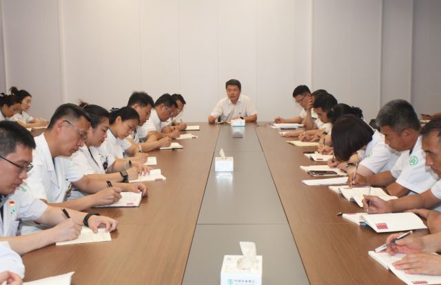 【桓医党课】用“三实”作风落实中央八项规定精神